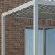 Pergola bioclimatica autoportante in alluminio grigio chiaro 4x4m - X-METAL